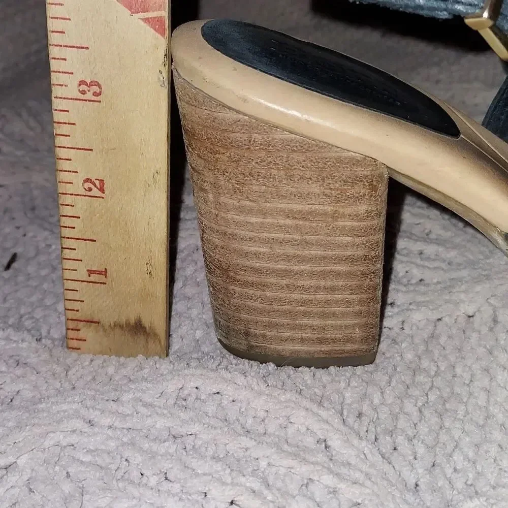 Born Platform Pumps Heels shoes 8M
